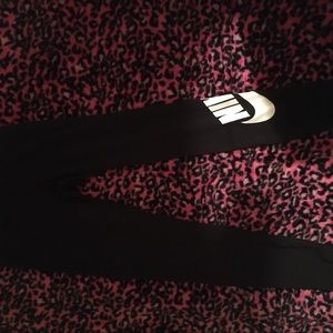 Nike leggings size small